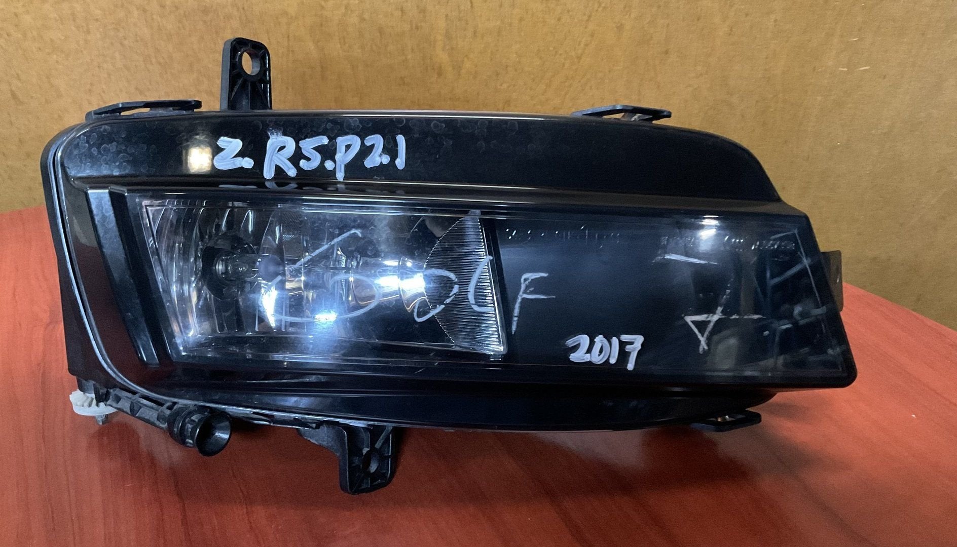 Nette VW Golf 7 2017 Mistlamp rechts voor, -, Origine de la pièce connue, Utilisé, -