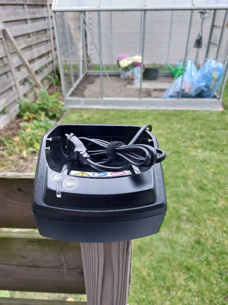 Stihl oplader, Enlèvement, Neuf, Batterie, Sthil