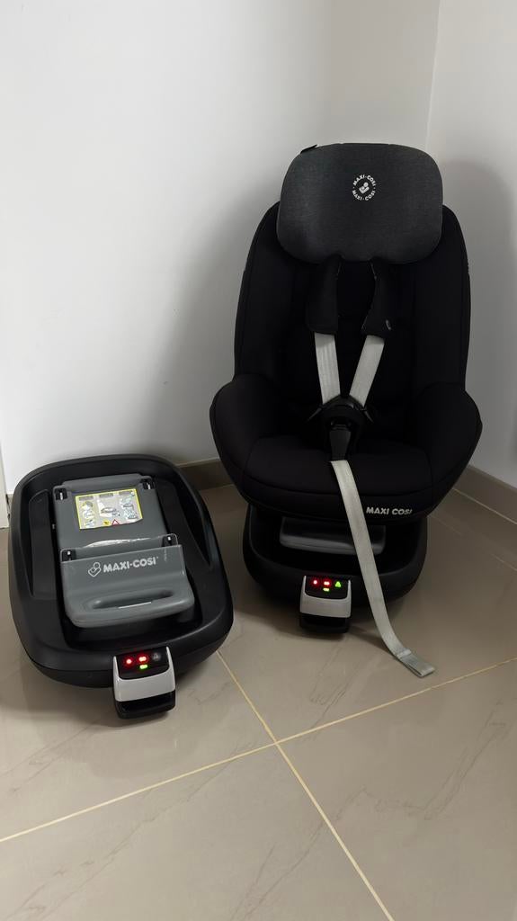Maxi cosi Pearl + familyfix (2), Kinderen en Baby's, Autostoeltjes, Zo goed als nieuw, Ophalen