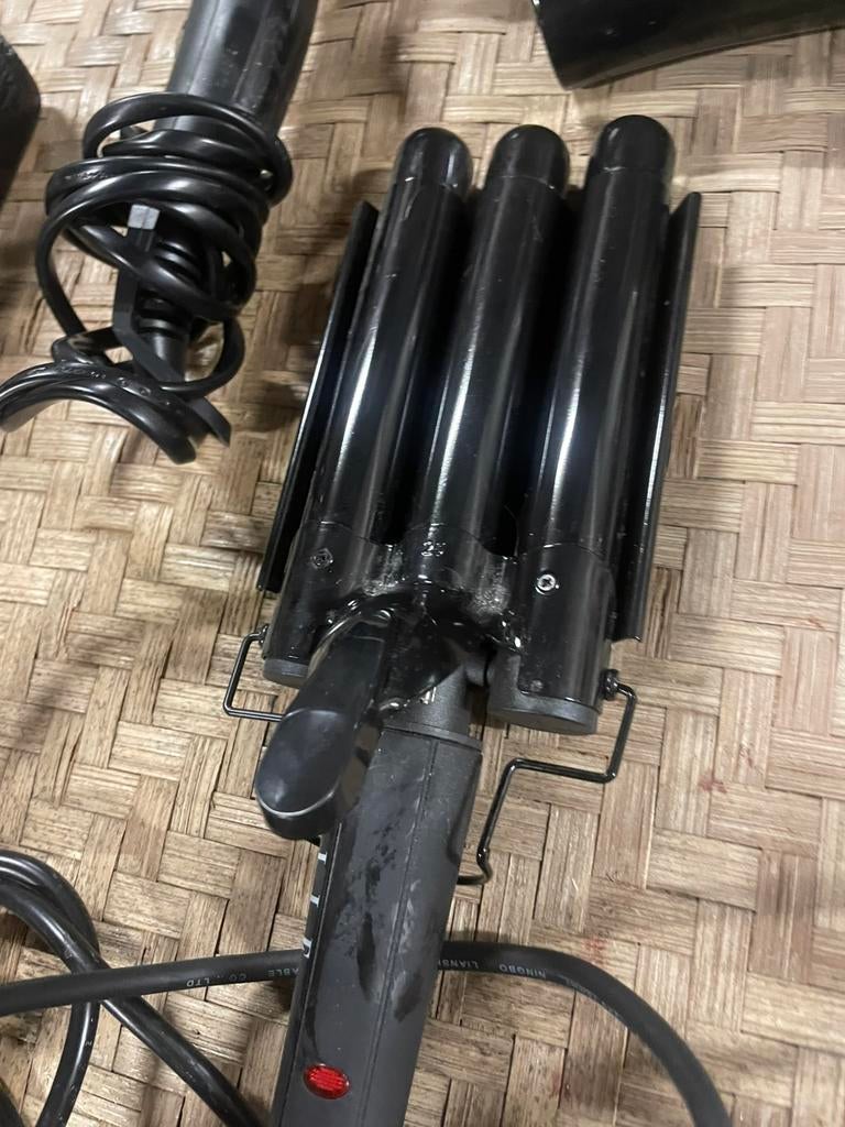 Haardroger en stijltang, Elektronische apparatuur, Ophalen, Zo goed als nieuw