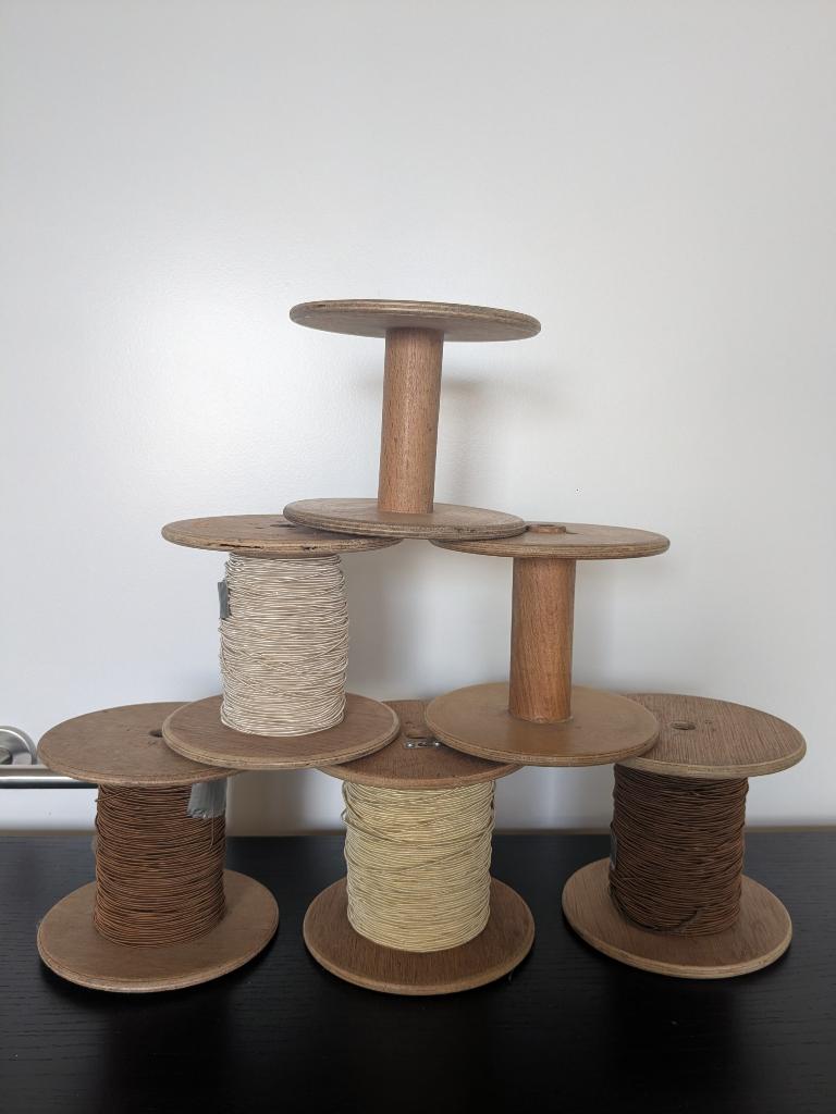 Houten draadspoelen - antiek, Ophalen of Verzenden, Gebruikt, Handborduren, Onderdeel of Accessoires