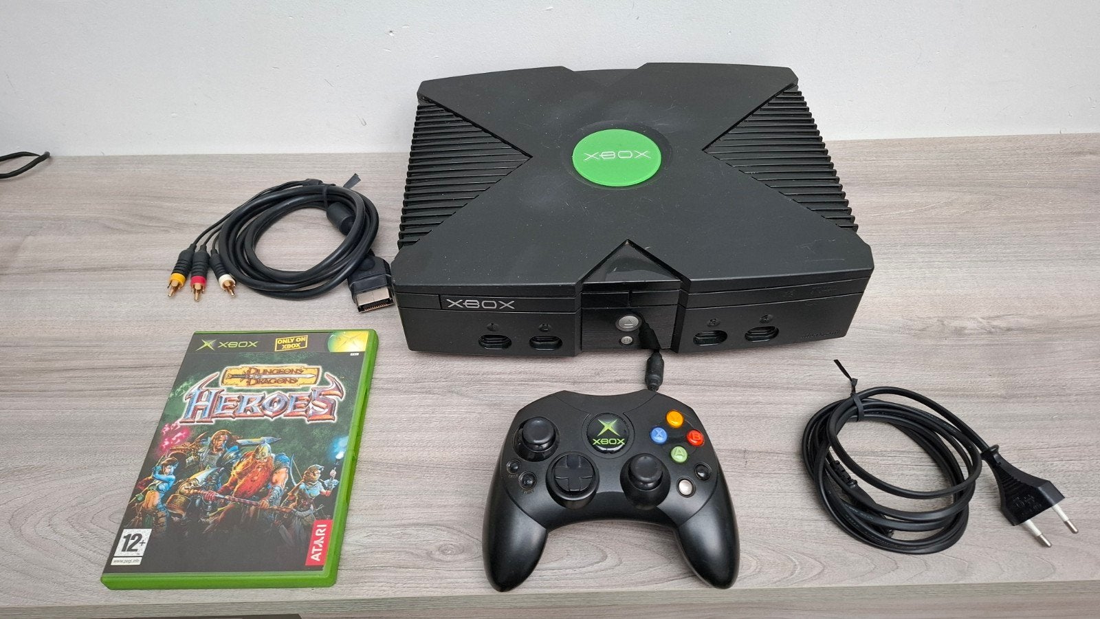 Xbox original en bonne état avec une manette et un jeu, Consoles de jeu & Jeux vidéo, Enlèvement ou Envoi