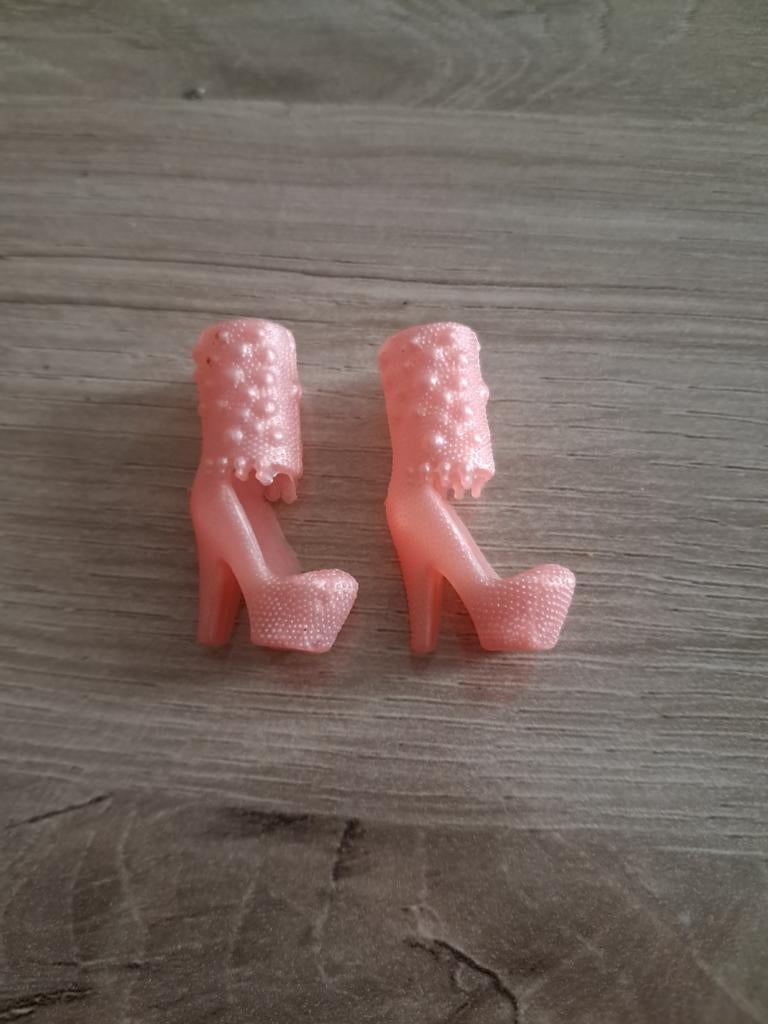 Modepop schoenen van Monster High, Ophalen of Verzenden, Zo goed als nieuw, Kleding