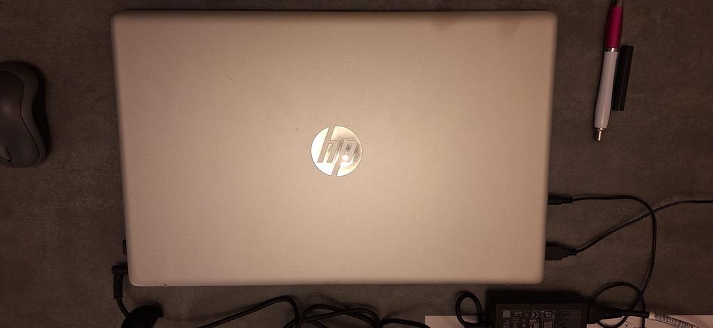 Laptop te ruilen  tegen desktop of te koop, Enlèvement, Comme neuf