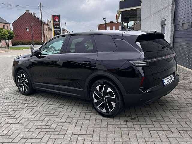 Opel Grandland GS Hybrid 145, Auto's, Automaat, Overige modellen, 1199 cc, Zwart