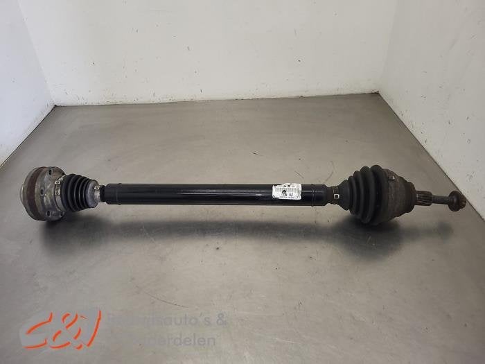 Arbre de transmission avant droit d'un Volkswagen Caddy, Volkswagen, -, 3 mois de garantie, Utilisé