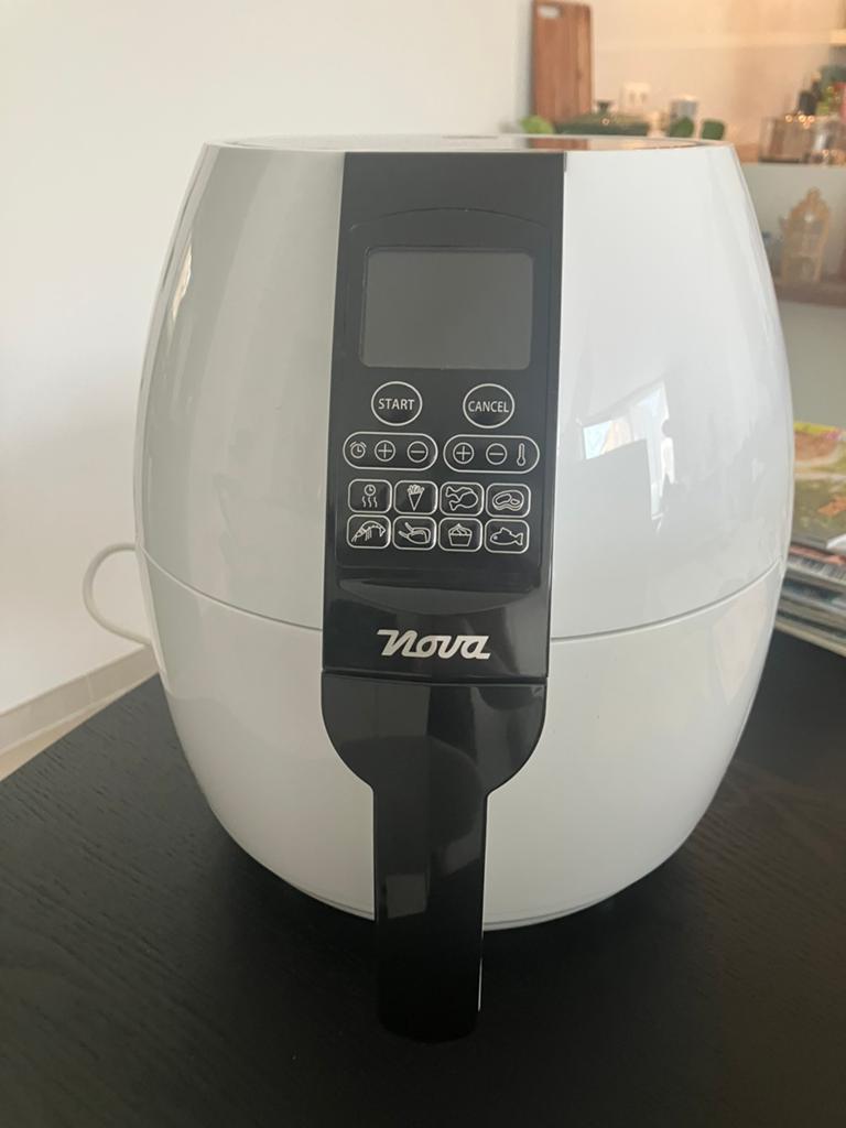 Nouveau Airfryer Nova, Electroménager, Friteuses à air, Neuf, Friteuse à air XL, 1500 grammes ou plus, Enlèvement