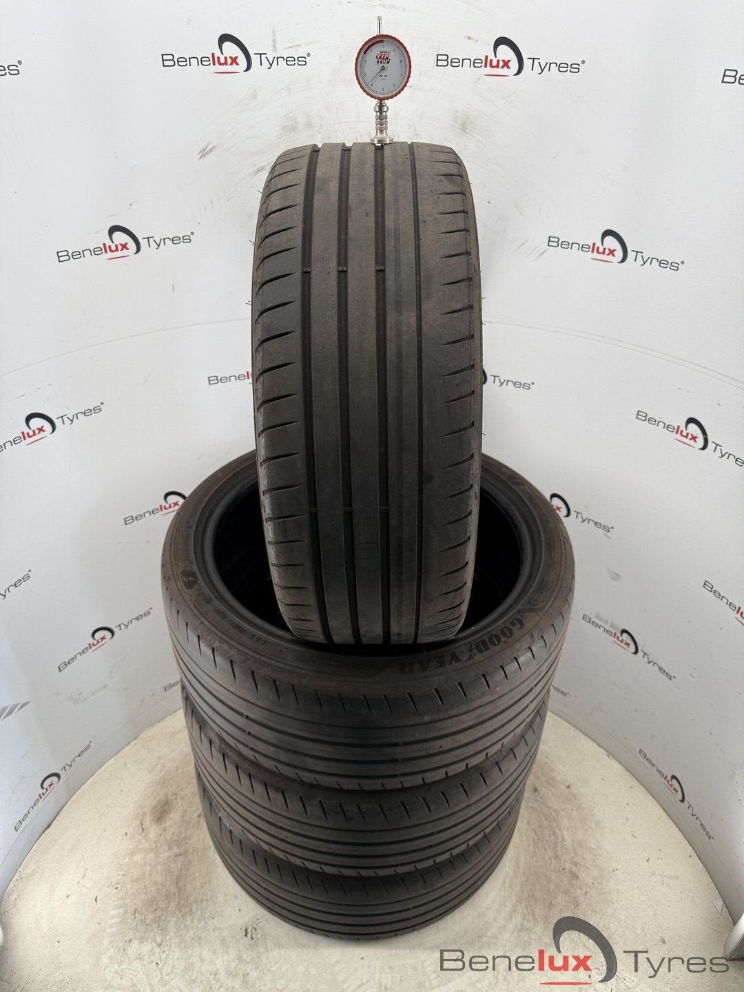 215/40R18 89Y Goodyear Eagle F1 215/40 R18 215/40/18 2154018, Autos : Pièces & Accessoires, Pneus & Jantes, 215 mm, Véhicule de tourisme