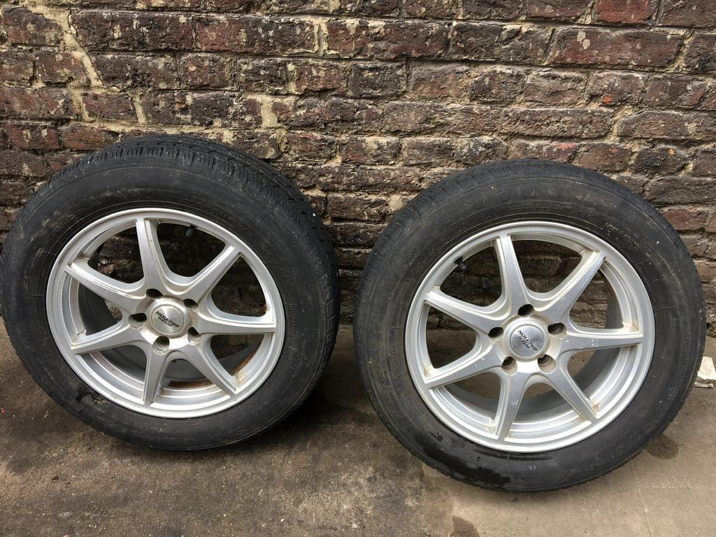 A vendre 4 jantes mercedes, Enlèvement, Pneu(s)