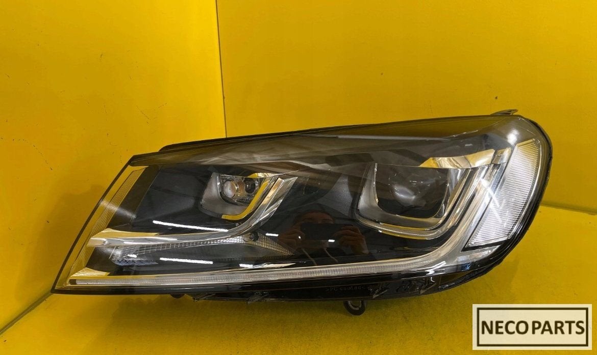 VW PASSAT B7 KOPLAMP LINKS BI XENON 3AB941751 LEVERBAAR!!, Volkswagen, -, Utilisé, -