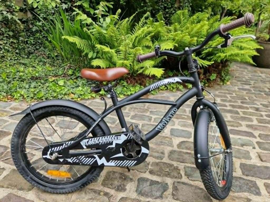 jongensfiets "Black cruiser", Fietsen en Brommers, Ophalen, Terugtraprem, Volare, Zo goed als nieuw