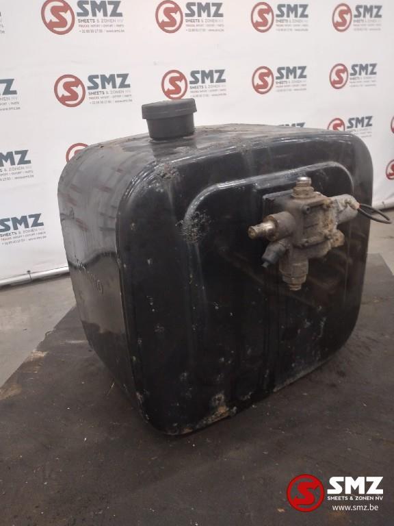 Occ hydraulische tank 150L 67cmx37cmx63cm, Gebruikt, Overige merken, Overige Auto-onderdelen