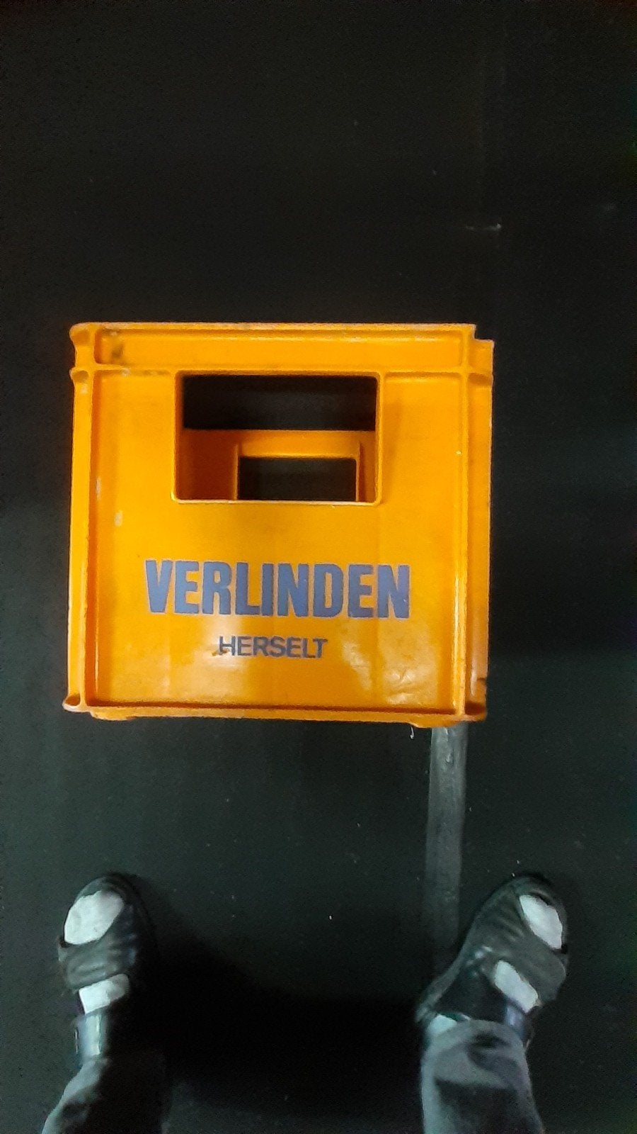 kunstof bierbak van brouwerij verlinden herselt, Enlèvement ou Envoi