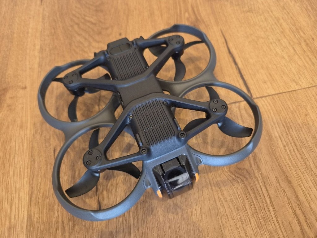 DJI Avata 2 Fly More Combo (3 accu’s), Audio, Tv en Foto, Ophalen of Verzenden, Zo goed als nieuw, DJI