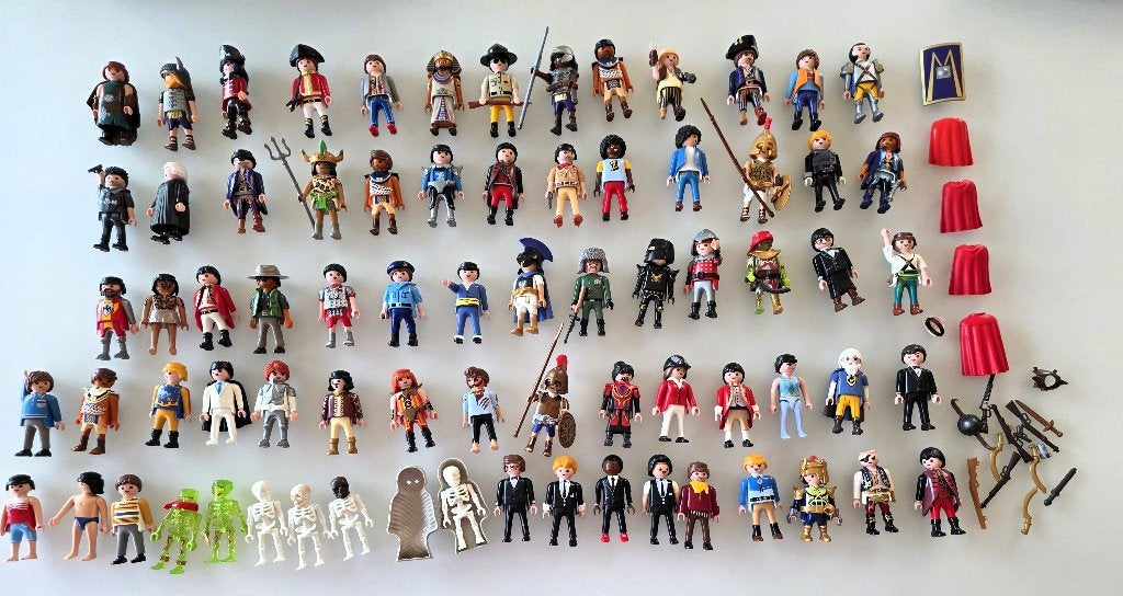 Playmobil piraten meeneemkoffer met 73 Playmobil figuren, Ophalen of Verzenden, Figuren