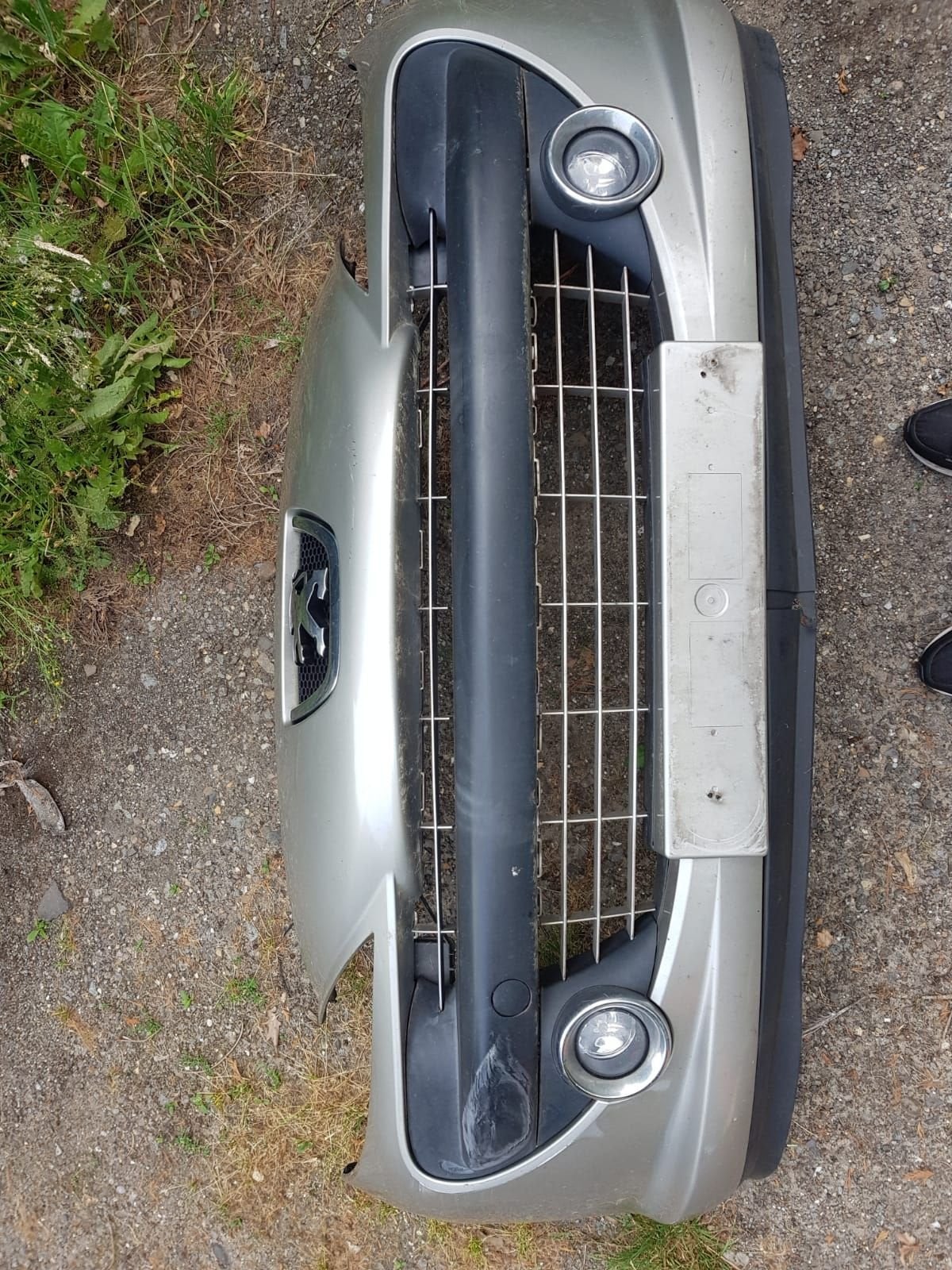 PEUGEOT 207 VOORBUMPER +MISTLAMPEN  BJ 2007, Auto-onderdelen, Gebruikt, -, Voor, -