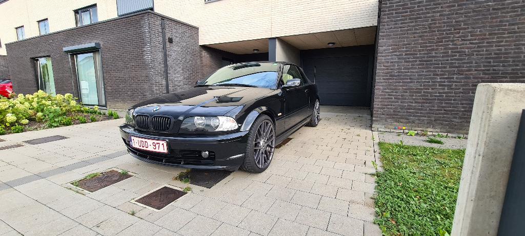 bmw e46 325i cabrio, Auto's, Automaat, 4 zetels, Achterwielaandrijving, 2494 cc