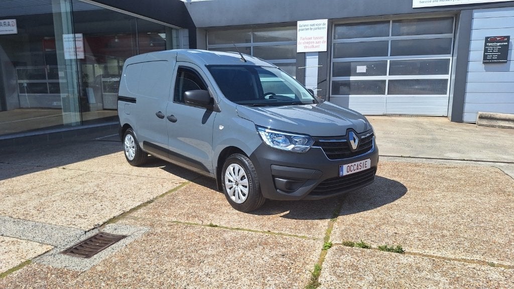 renault kangoo expres benzine met 24555 km bj 2022, Voorwielaandrijving, 75 kW, Stof, Euro 6