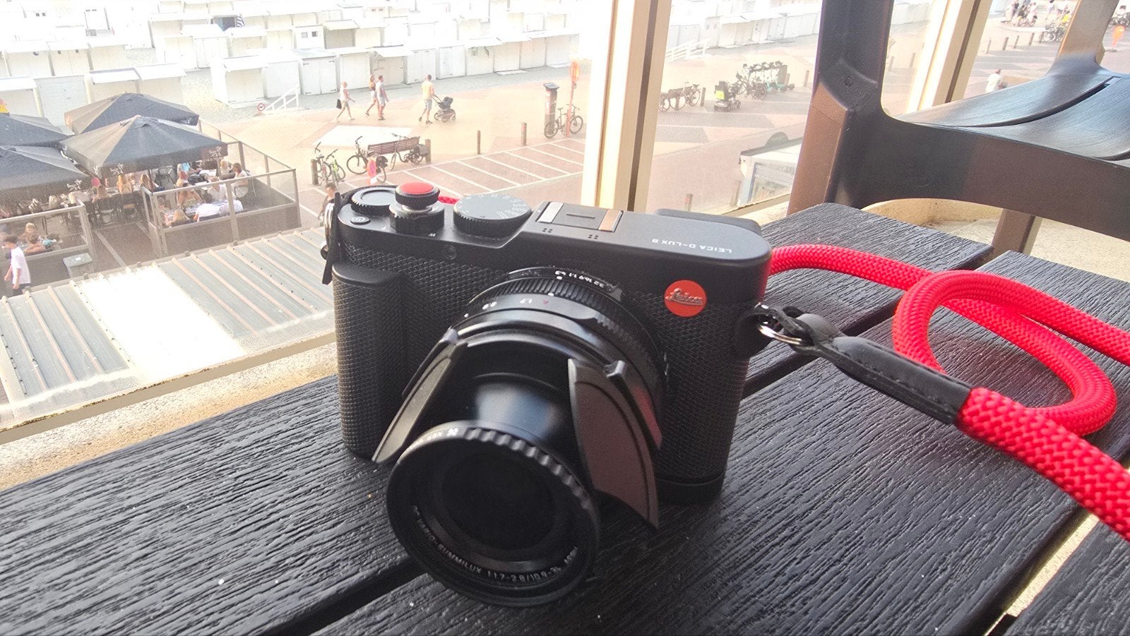 Leica D-Lux 8 met veel accessoires, Audio, Tv en Foto, Fotocamera's Digitaal, Ophalen, Leica, Zo goed als nieuw, Grip