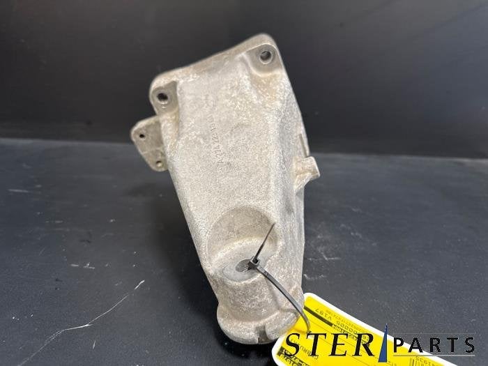 Support moteur d'un Mercedes C-Klasse, 3 mois de garantie, Utilisé, -, -