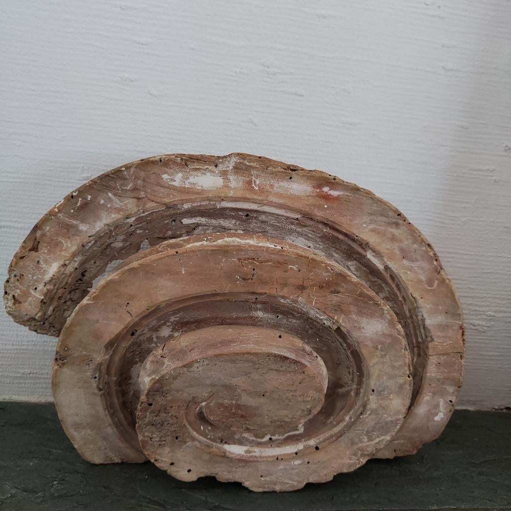Ancien fragment de mobilier de château, Enlèvement ou Envoi