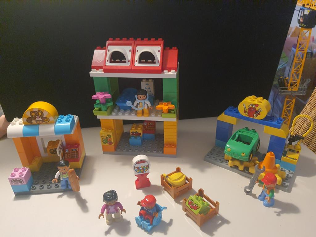 Duplo stadsplein 10836, Ophalen, Duplo