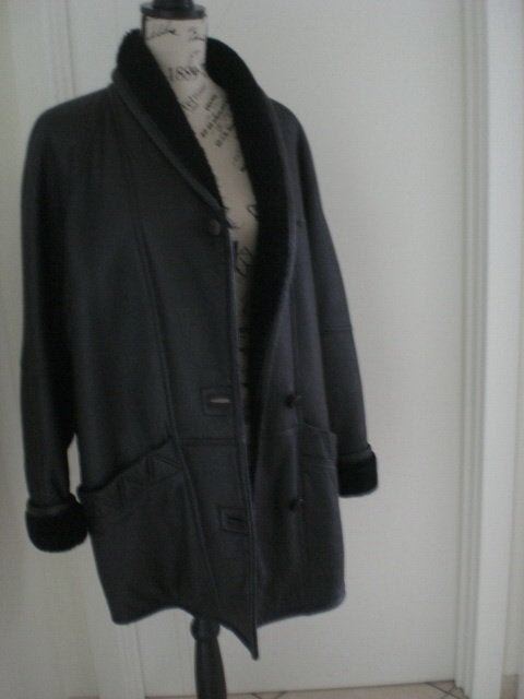 Manteau 3/4. Cuir noir. Genubine Lambskin Taille 42, GENUBINE LAMBSKIN, Envoi, Noir