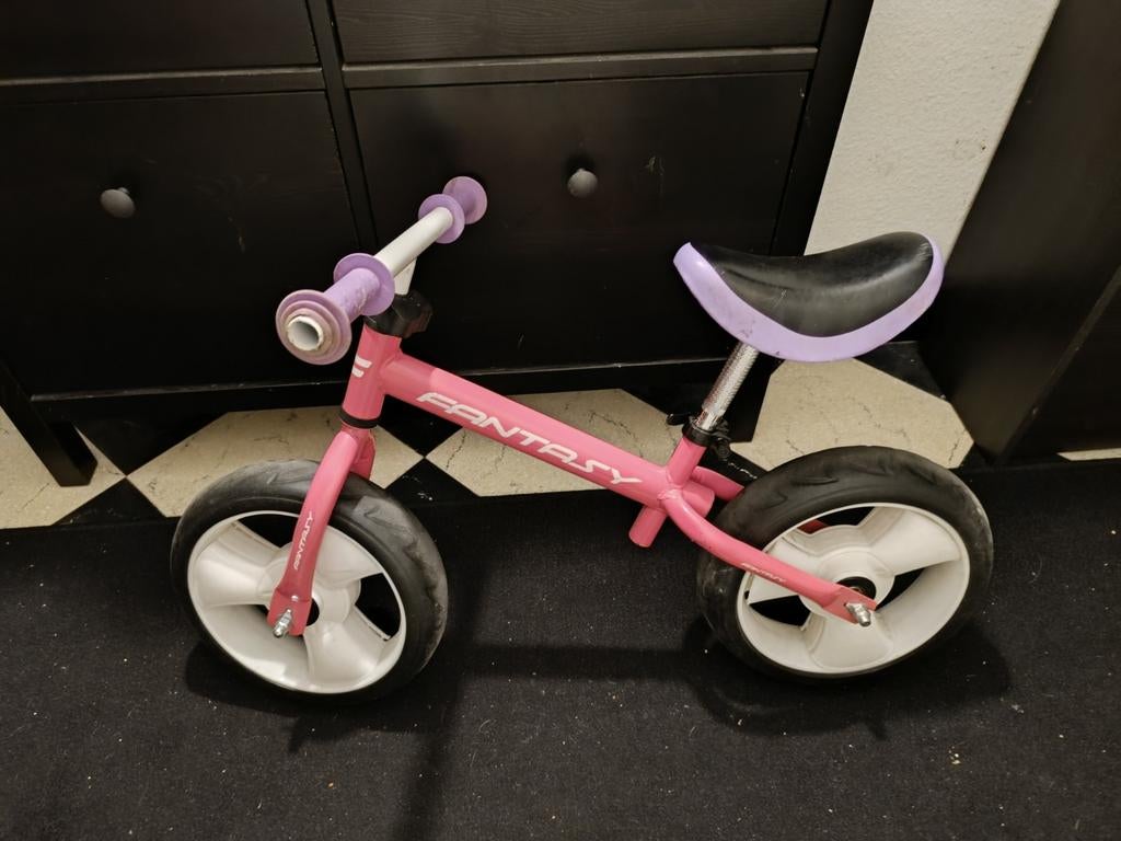 Draisienne enfant rose et blanc, Enlèvement