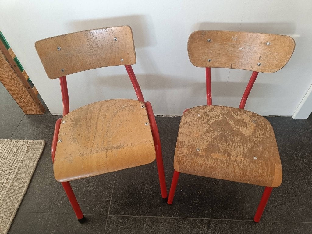 Vintage kleuterstoeltjes / oude schoolstoeltjes jaren 60/70, Enlèvement