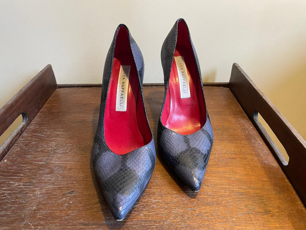 Linea Raffaelli pumps stilleto snake maat 38, Ophalen of Verzenden, Zo goed als nieuw, Zwart, Pumps