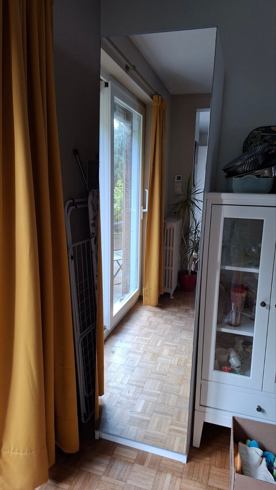 Armoire à glace, Enlèvement