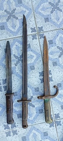 Petit lot de baionettes, Enlèvement ou Envoi, Autres