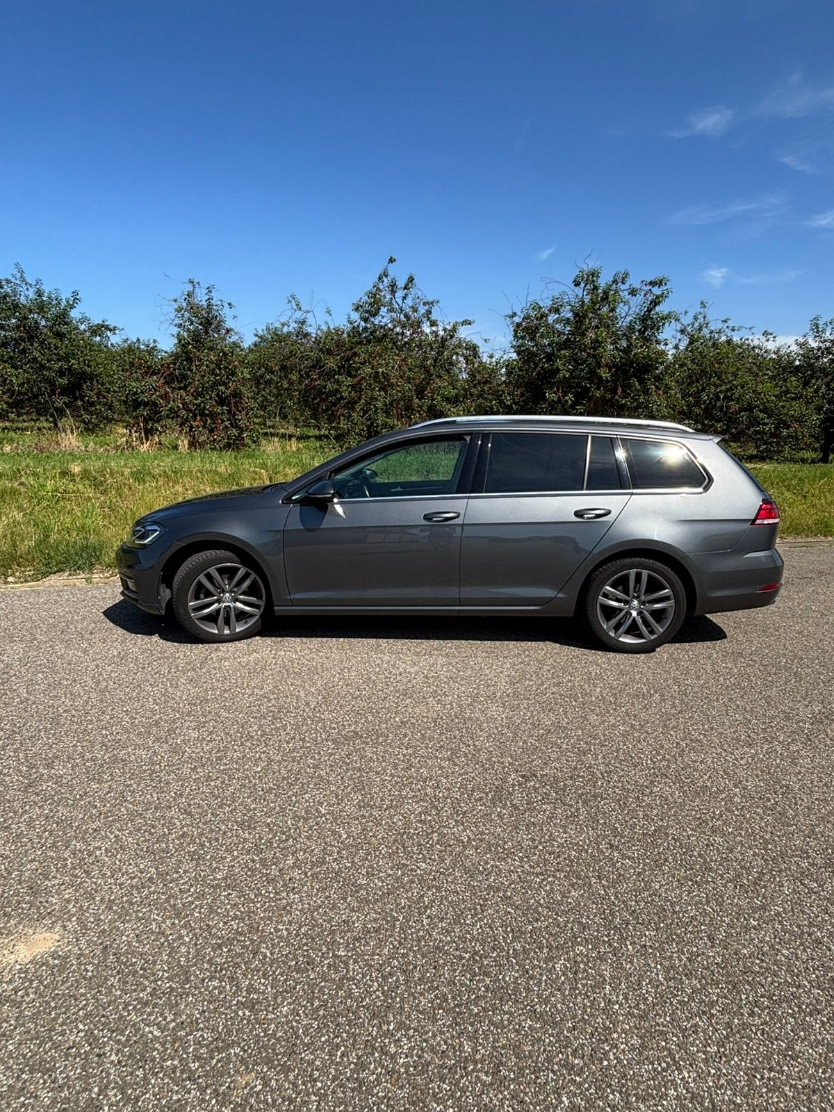 VW Volkswagen golf 7 variant 5/2018, Autos, Argent ou Gris, Achat, 1445 kg, 5 portes