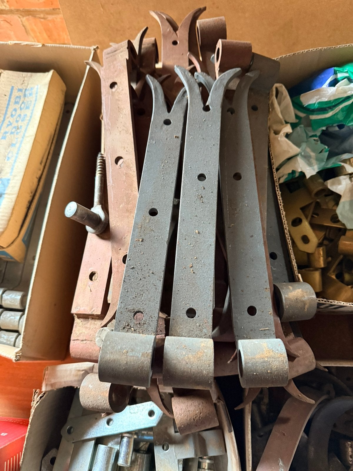Hang en sluitwerk voor poorten, Doe-het-zelf en Bouw, Ophalen, Nieuw, IJzer