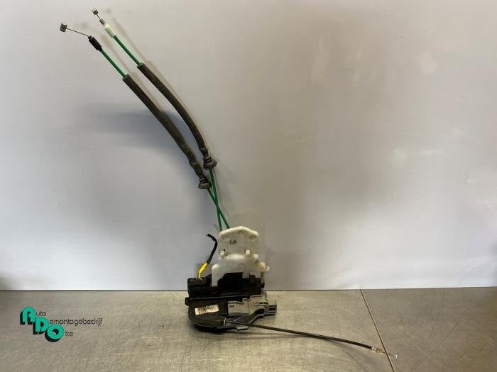 Serrure portière mécanique 4portes arrière gauche d'un Hy, -, 3 mois de garantie, Utilisé, Hyundai