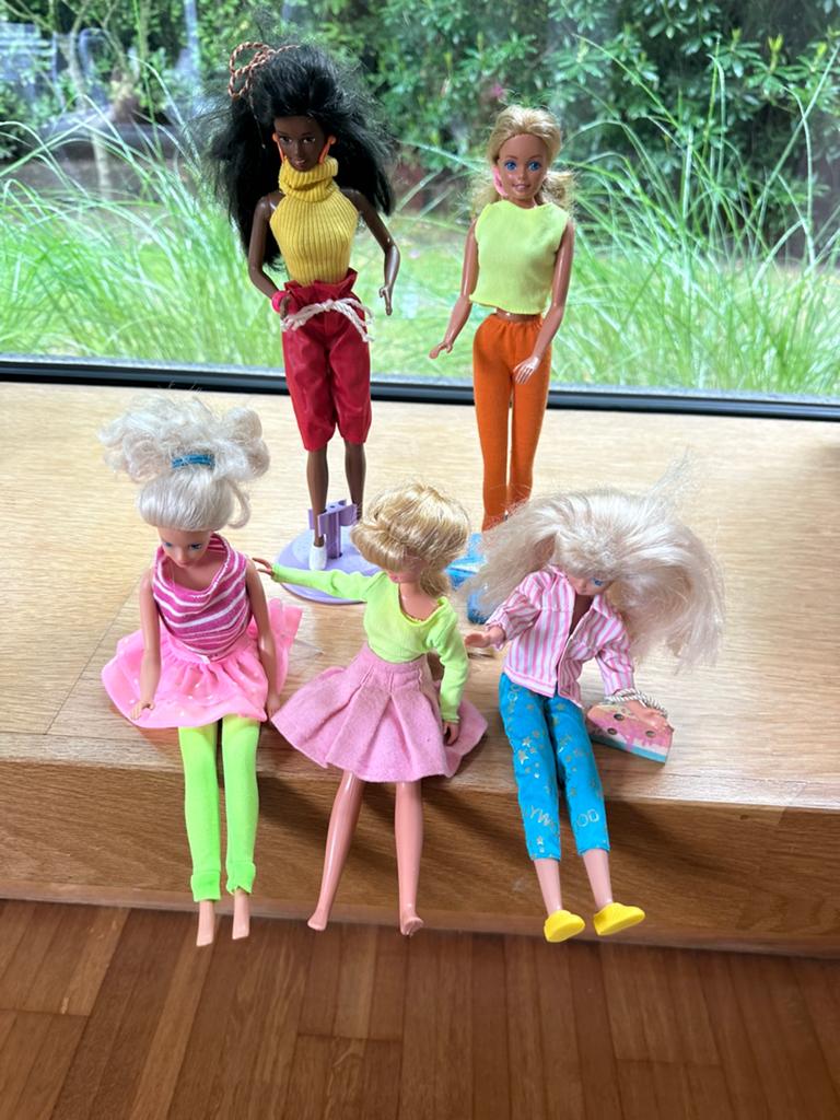 Vintage Barbie-set vol nostalgie, Enfants & Bébés, Jouets | Poupées, Utilisé, Barbie, Enlèvement