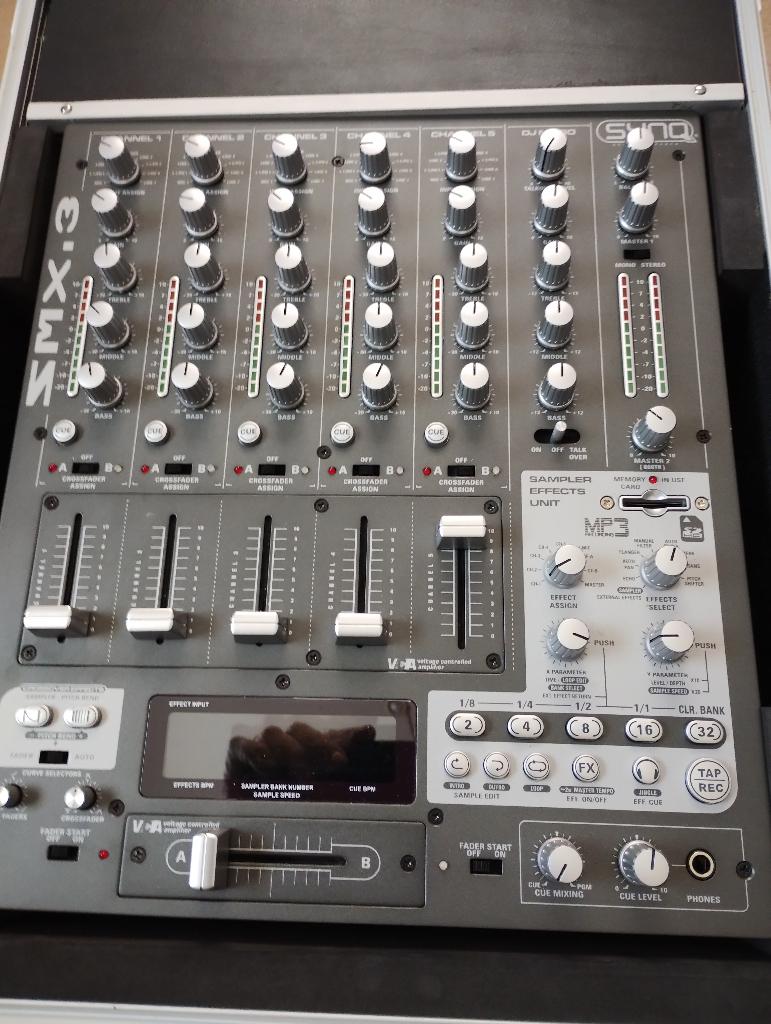 Synq mengpaneel SMX-3, Muziek en Instrumenten, Ophalen, Zo goed als nieuw, Minder dan 5 kanalen