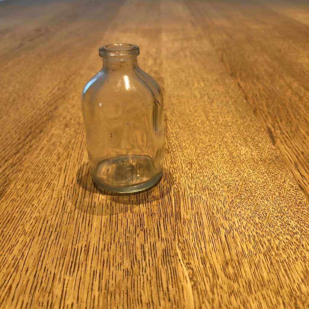 vaasje, Huis en Inrichting, Ophalen of Verzenden, Zo goed als nieuw, Glas