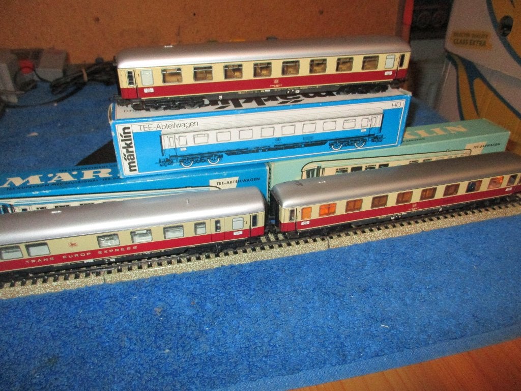 Marklin 3 wagons TEE, Ophalen of Verzenden, Gebruikt, Wagon, Märklin