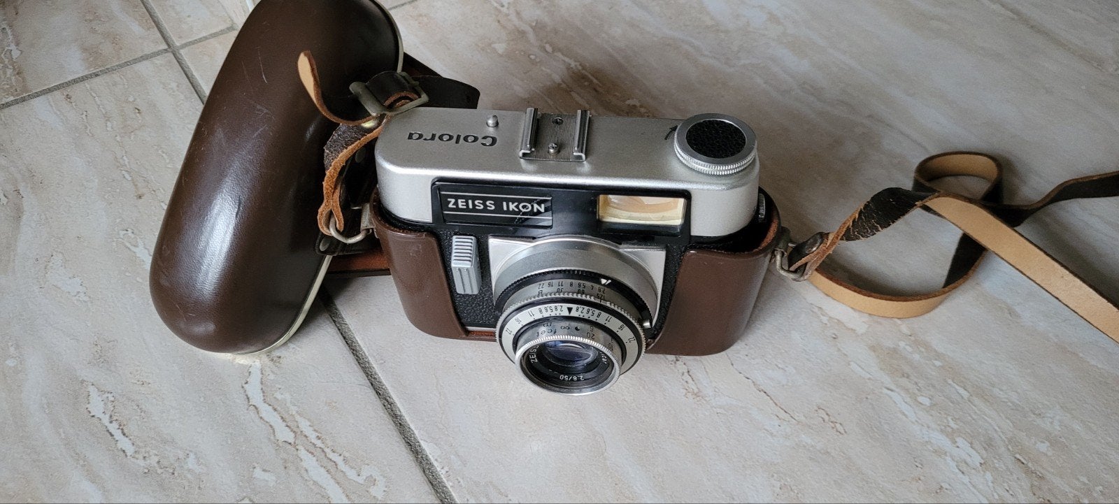 zeiss ikon colora fototoestel, Enlèvement