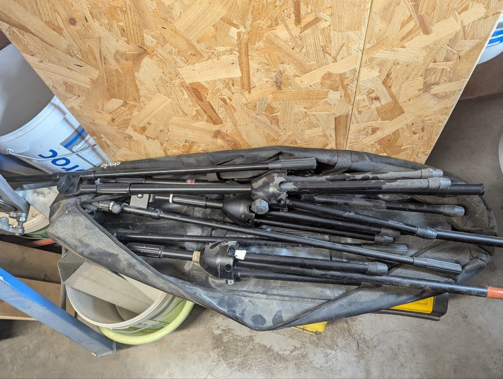 divers lot gitaar onderdelen, statieven, tools, Enlèvement ou Envoi