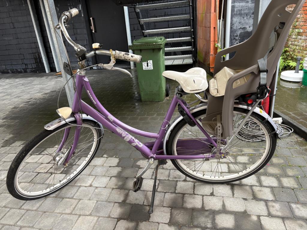 Damesfiets (zonder kinderstoel!), Fietsen en Brommers, Ophalen, Gebruikt, Versnellingen, Batavus
