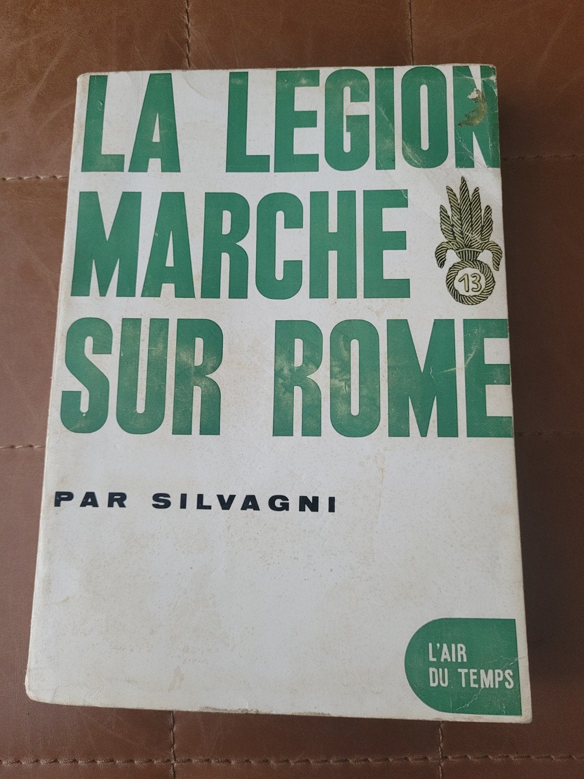 La légion marche sur Rome, Enlèvement ou Envoi
