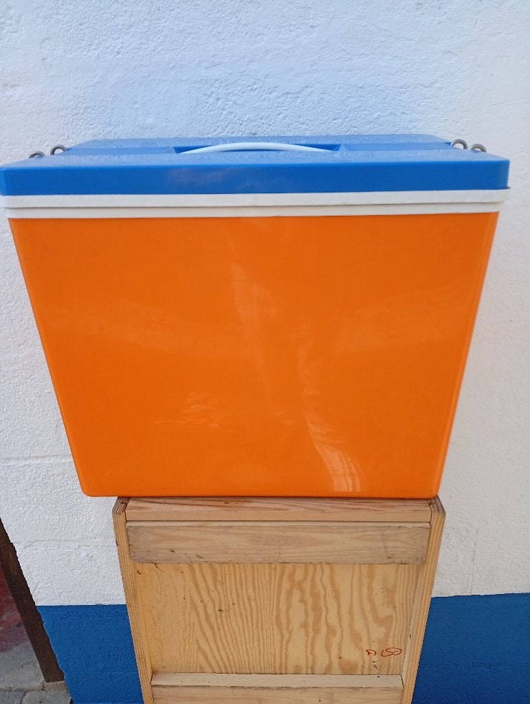 ALERTE CANICULE : Grande Glacière Vintage 70s Orange . Bleu, Enlèvement, Électrique