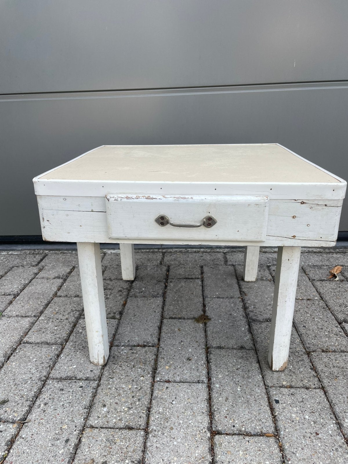 Petite table enfant avec tiroir! Deco sympa, Antiquités & Art, Enlèvement