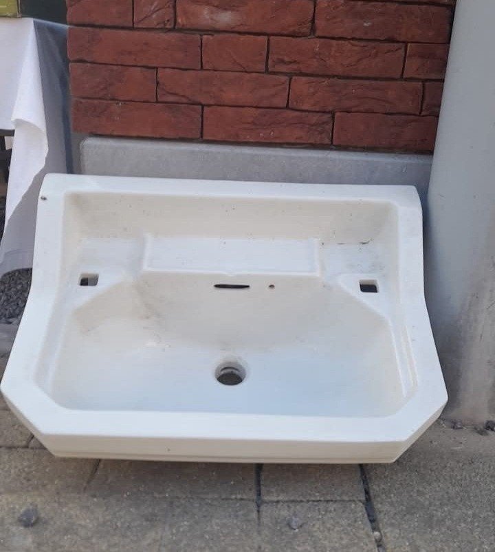 Lavabo gratis, Ophalen, Zo goed als nieuw, Wastafel
