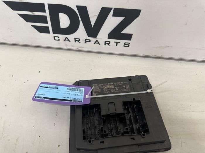Boordcomputer van een Volkswagen ID. Buzz, Gebruikt, -, Volkswagen, -