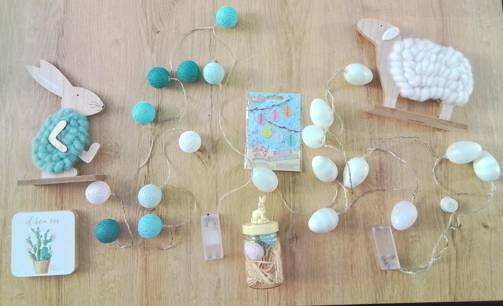 Paasdecoratie: lichtslingers, schaap, konijn, vaasje eieren, Ophalen of Verzenden, Nieuw