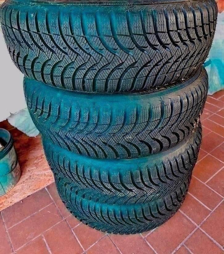 Set Michelin Banden op stalen velgen Maat 215 60 R16 95H, Auto-onderdelen, Ophalen, 215 mm, 16 inch, Banden en Velgen