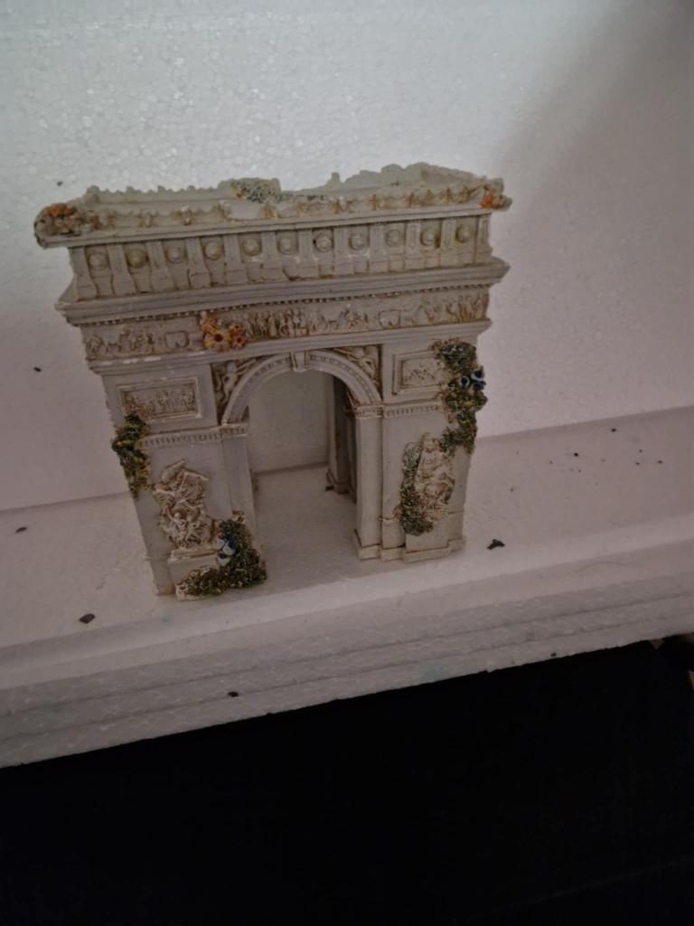 arc de triophe nieuw, Ophalen, Nieuw